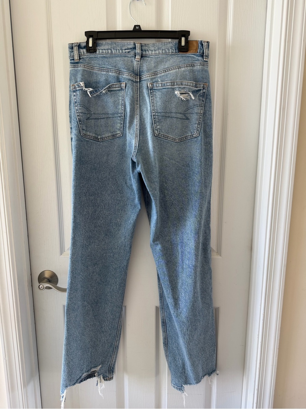 American Eagle Outfitters Light Blue Distressed Straight Leg Jeans - Picture 5 of 11